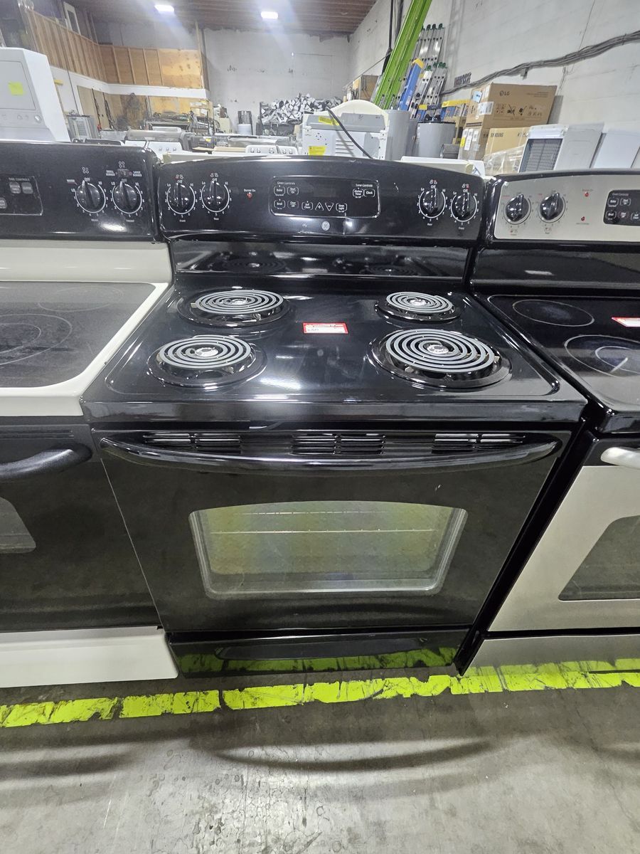 GE Black Electric Range - 4-Burner Coil Cooktop with Oven