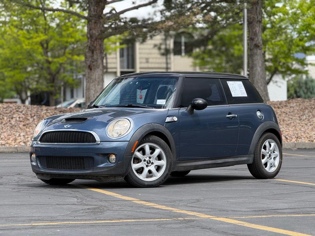 2010 MINI COOPER Base