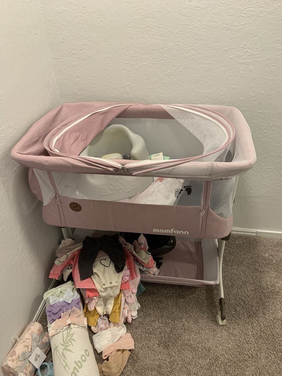 Bassinet and Baby Clothing!!