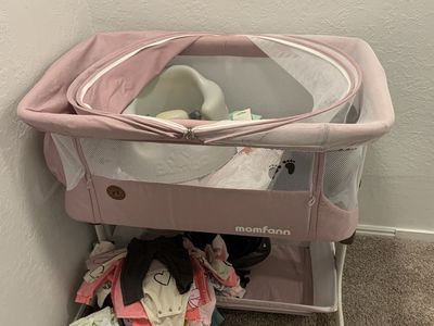 Bassinet and Baby Clothing!!