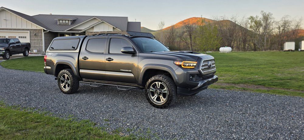 2016 Toyota Tacoma TRD Sport