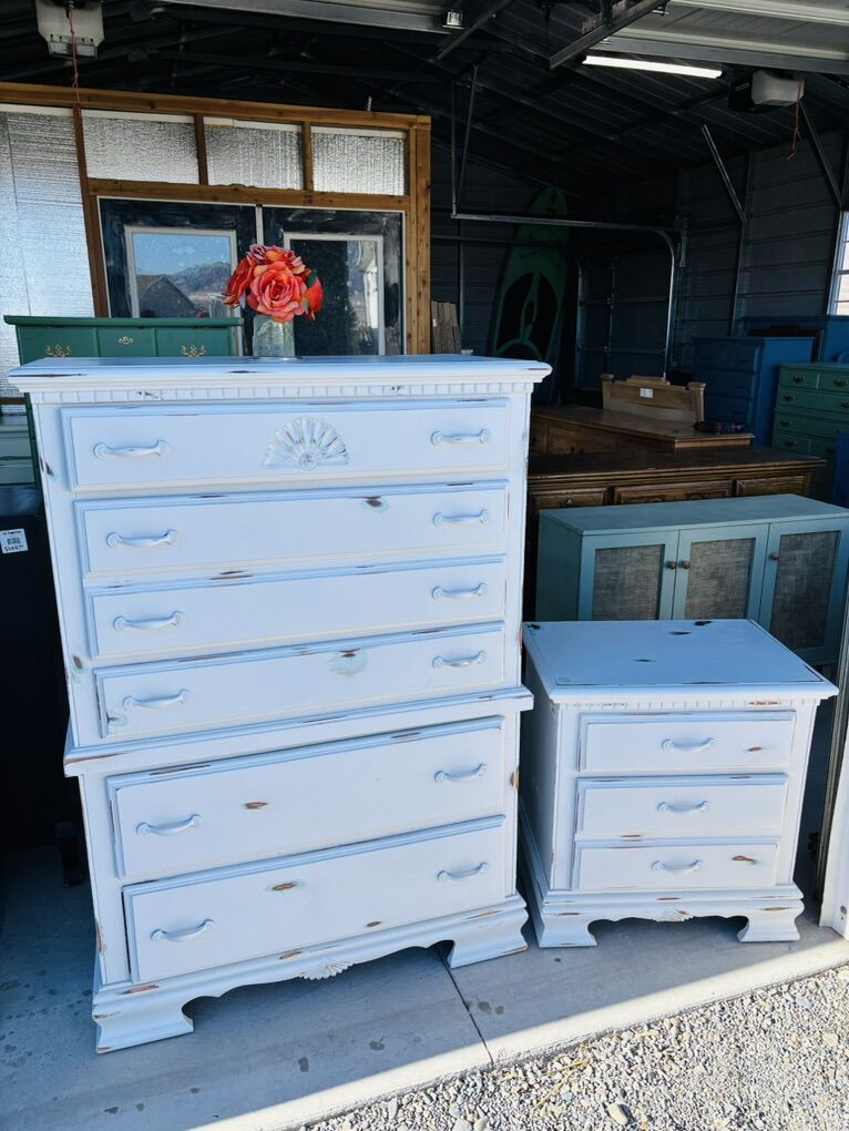White Dresser & NightstaNd