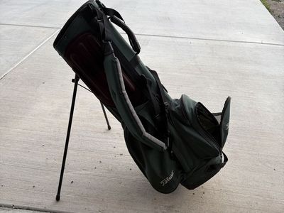 Titleist Golf Bag