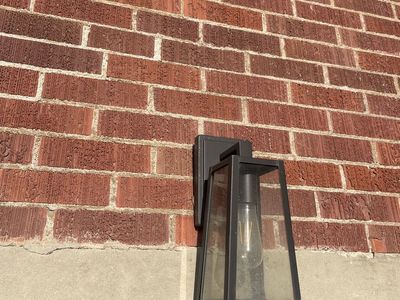 Exterior lights (2)