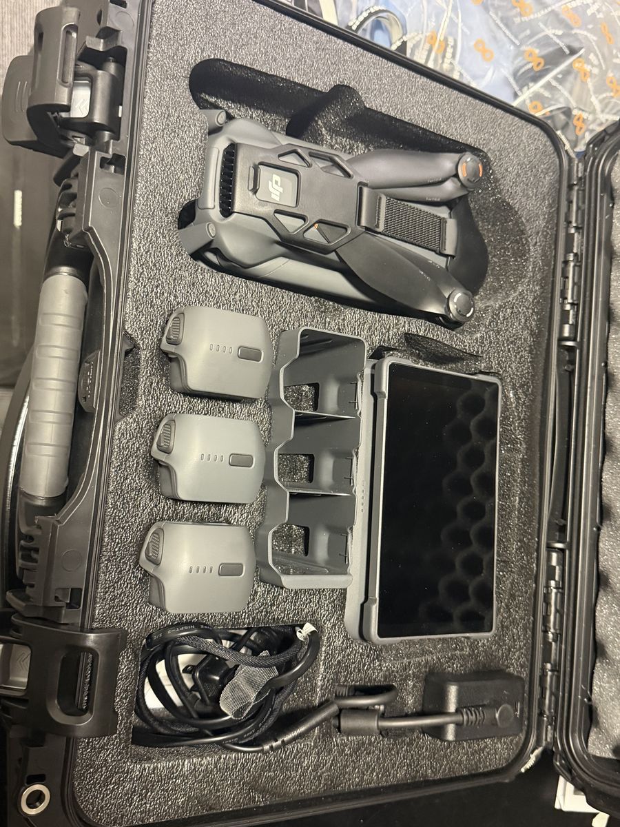 Main image 4
