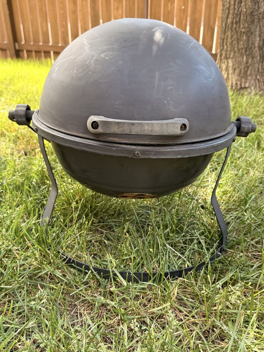 Portable Charcoal Grill