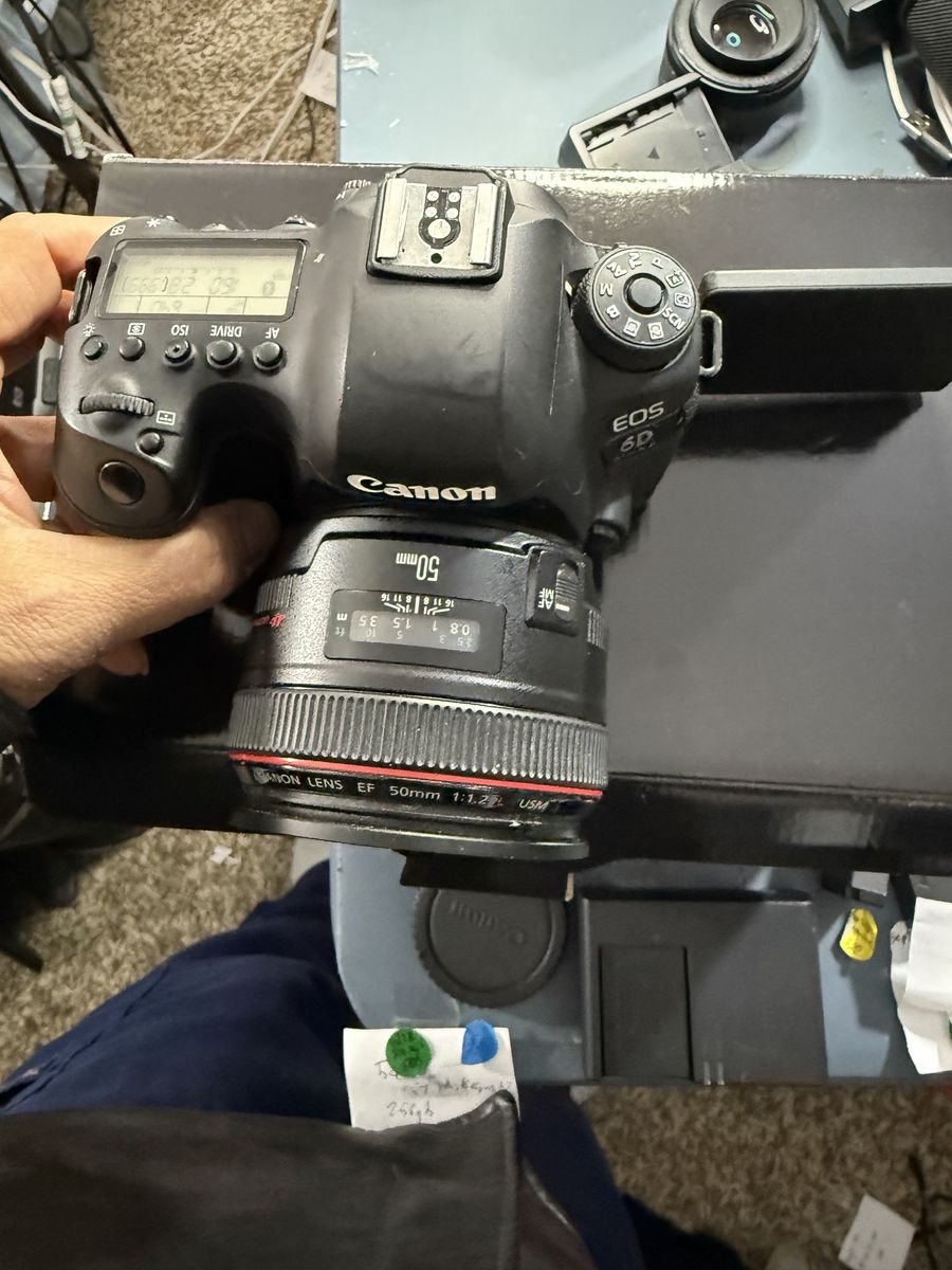 Canon 6D II, 50mm F1.2L