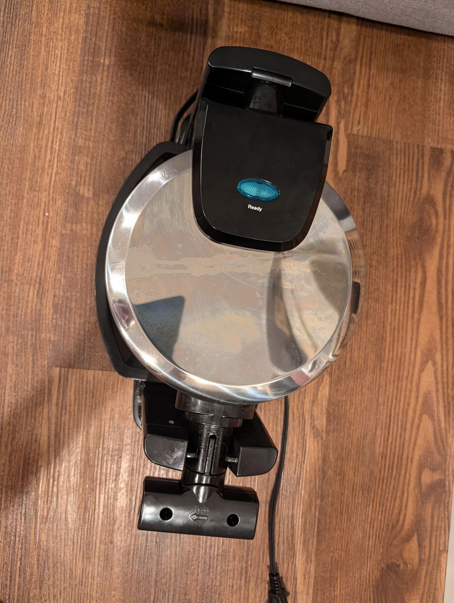 Cuisinart Stainless Round Flip Belgian Waffle Maker