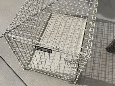 New 36” large Folding Metal Dog Crate - White, Model 36C