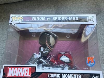 Funko Pop! Marvel: Venom vs. Spider-Man Comic Moments 625 PX Previews Exclusive Vinyl Figure