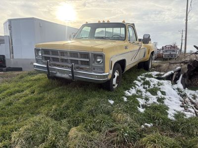 78 Chevy 1Ton dump bed truck 2x4