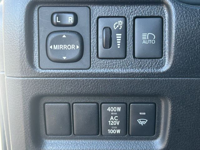 Main image 24