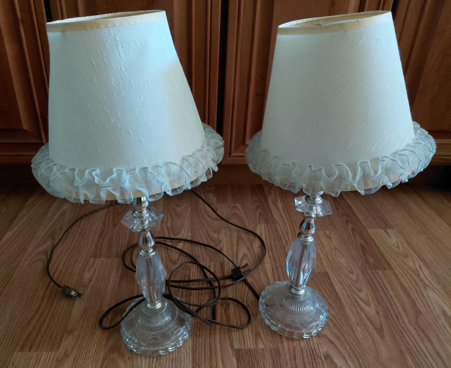 Table top glass matching lamps