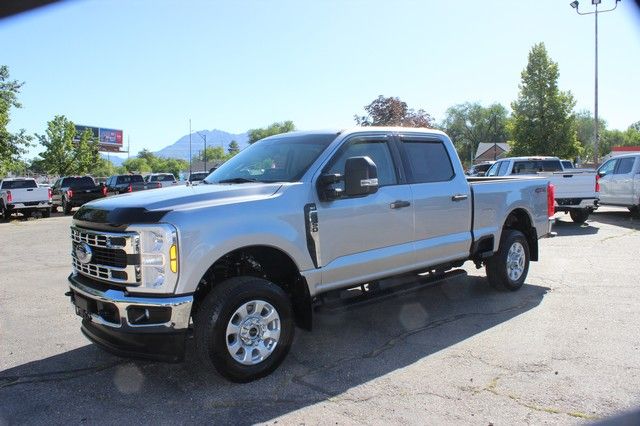 2024 Ford F-350 XLT