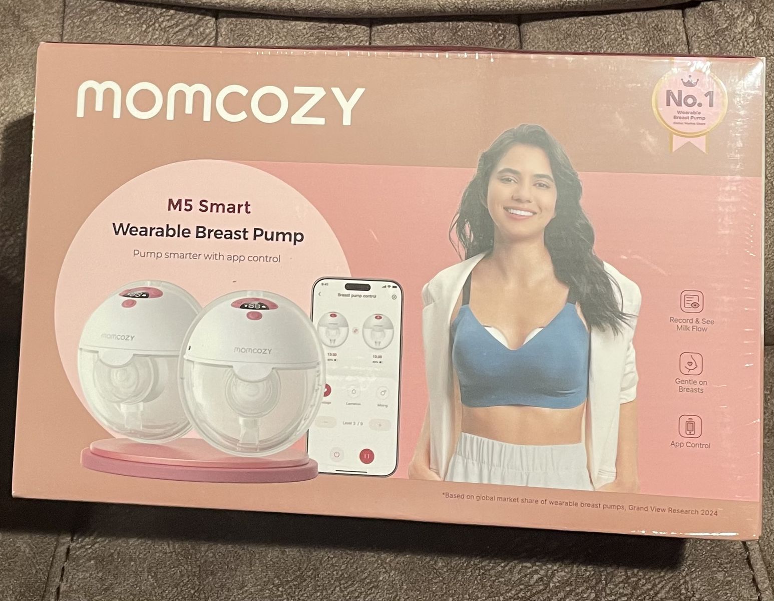 Momcozy M5 Smart Wearable Breast Pump