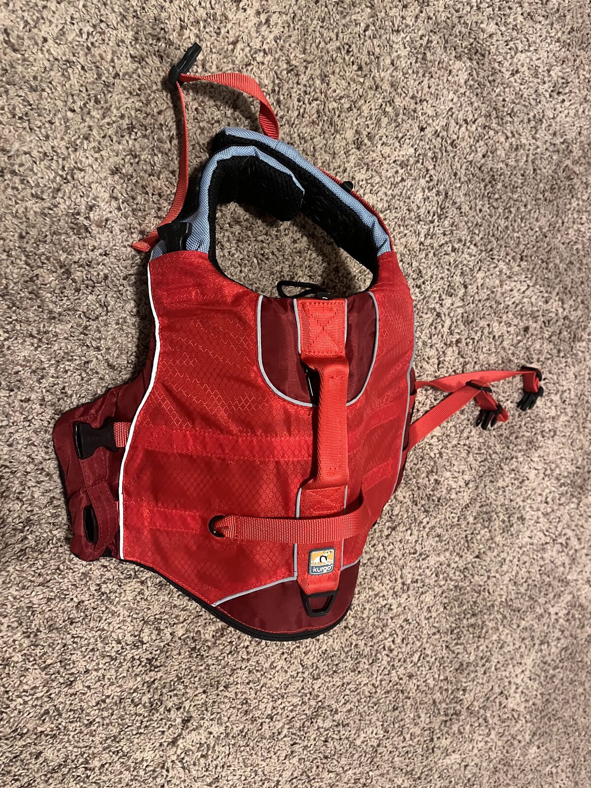 Kurgo life vest for dog