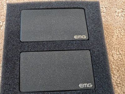 EMG 85/81 Active Pickups, Great Condition, Quick Connect, Everything Included.