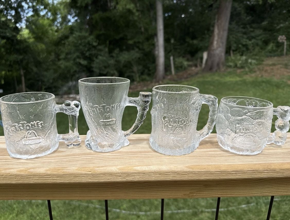 Vintage 1993 McDonald's Flintstones Glass Mugs Set of 4