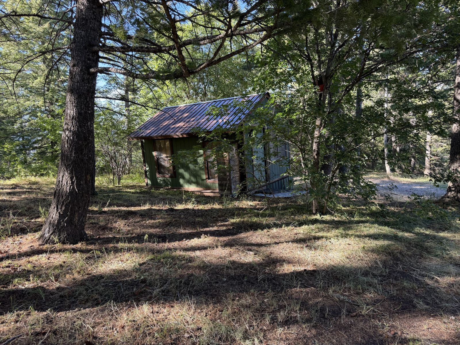 Main image 10
