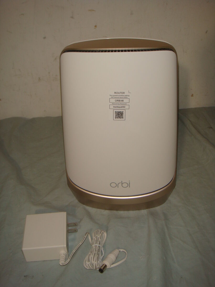 NETGEAR RBRE960 Axe11000 QUAD-BAND WIFI 6 6E ROUTER WITH POWER ADAPTER