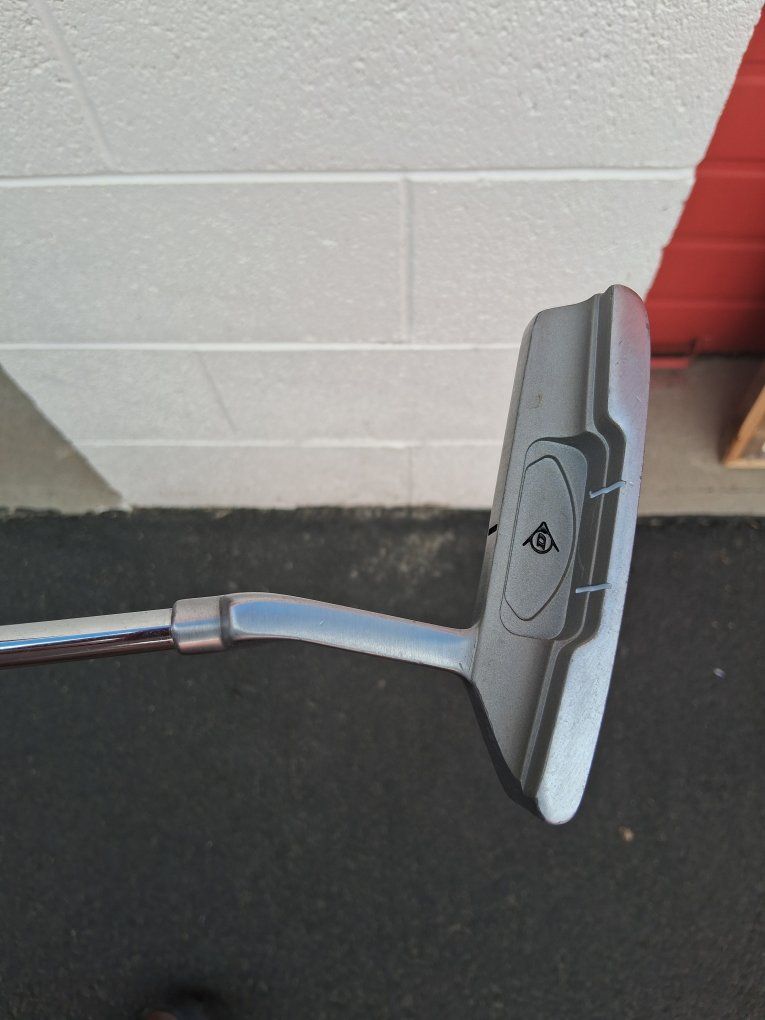 Dunlop 34" Model 1 Golf Putter Like New!