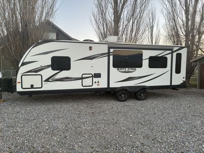2016 Jayco 31 ft Trailer