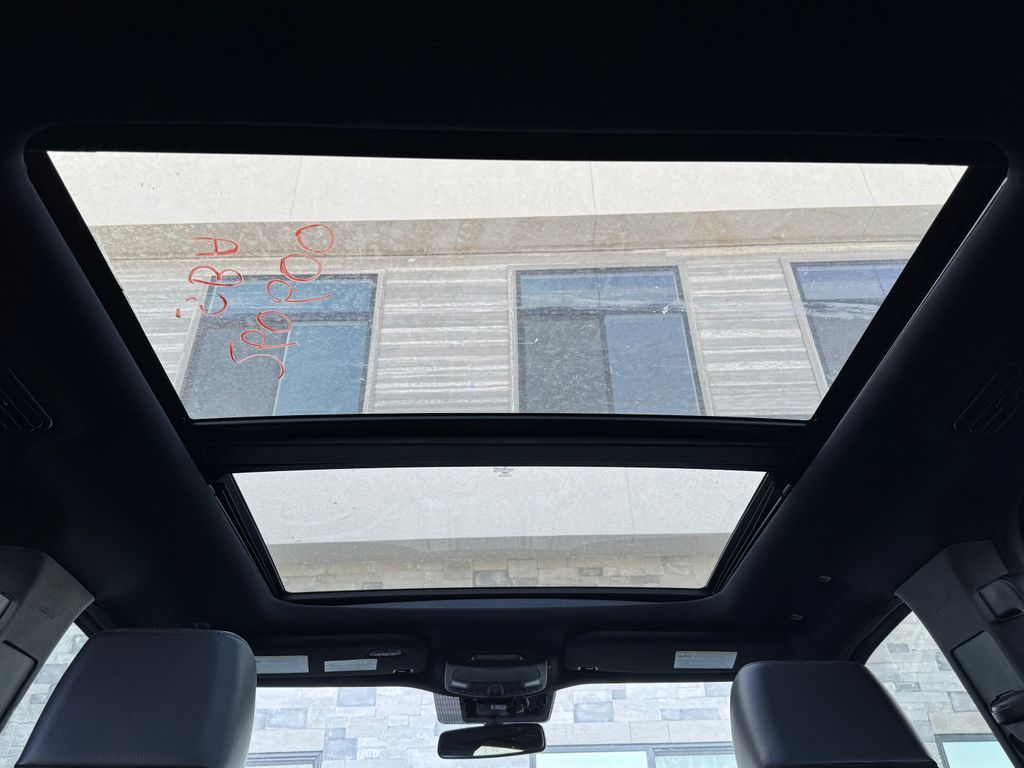 Main image 21