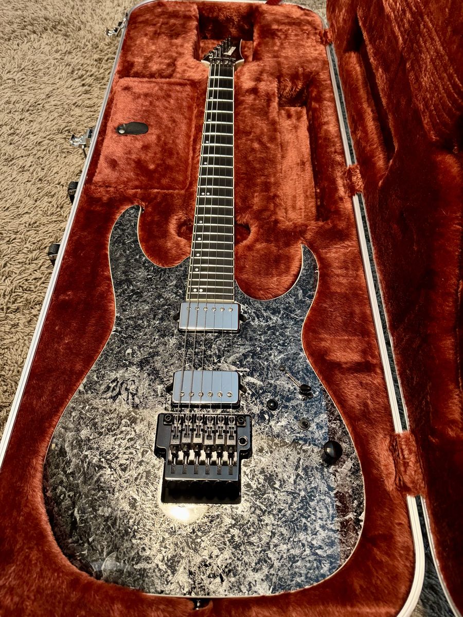 Ibanez RG5320 CSW Prestige