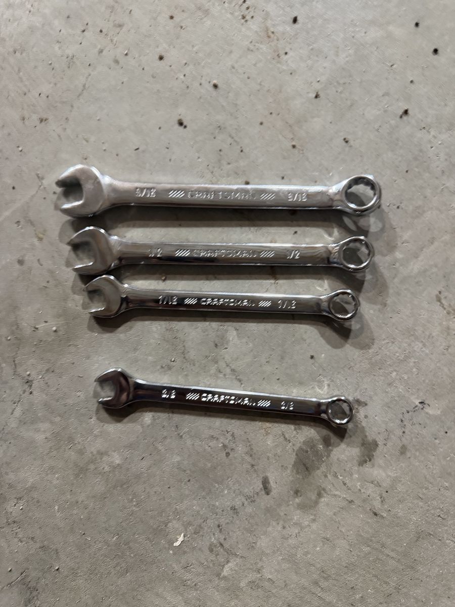Craftsman SAE Combination Wrench Set - 4 Pieces (9/16, 1/2, 7/16, 3/8)