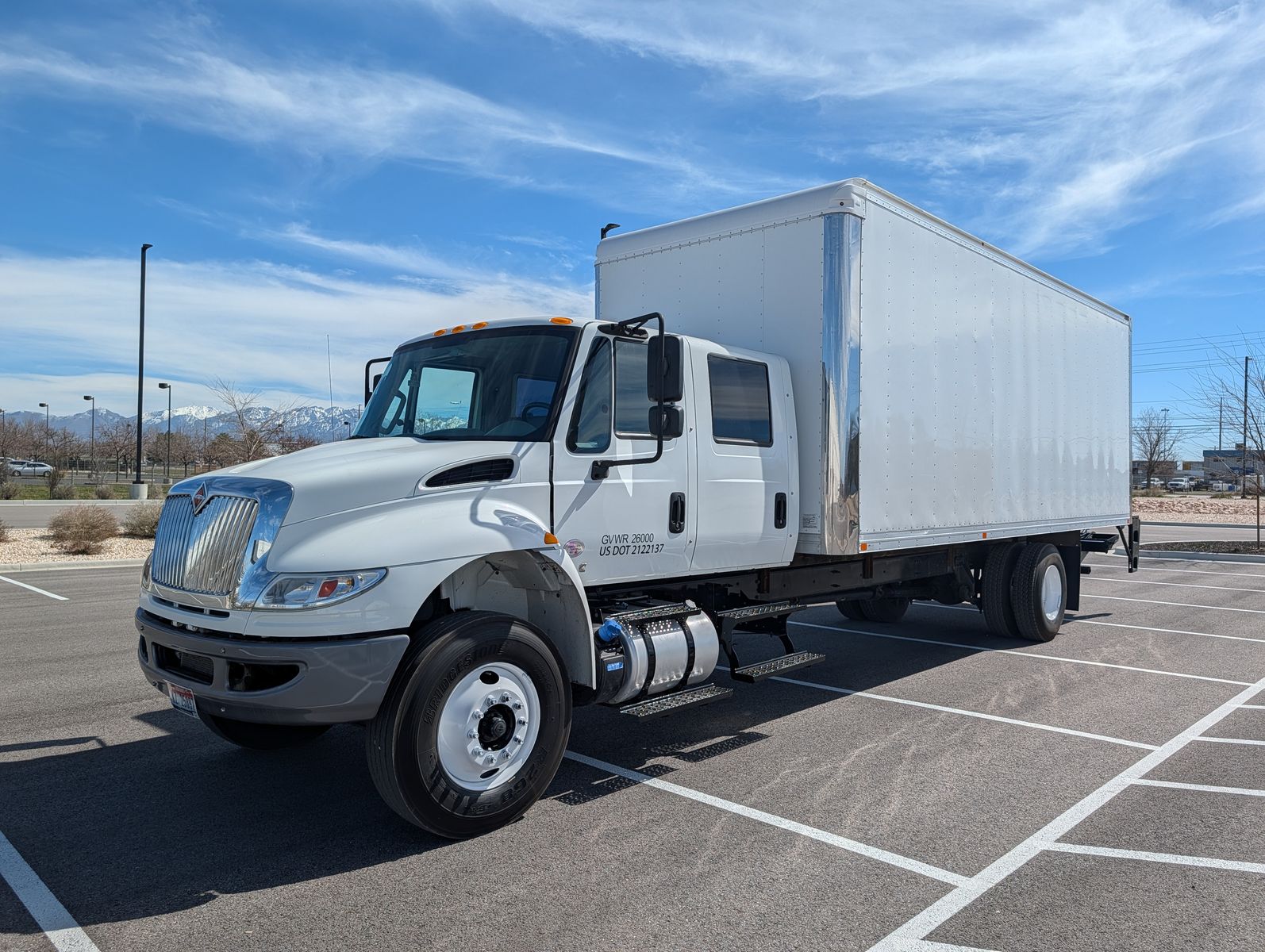 2019 International DuraStar 4300 