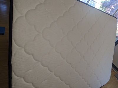 Queen mattress