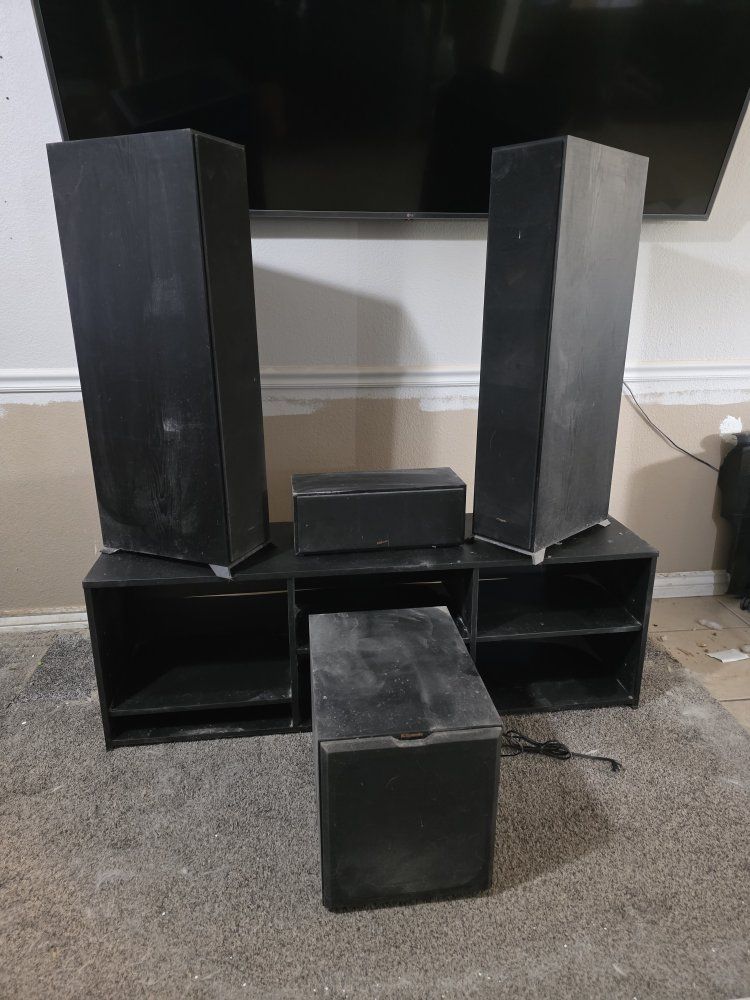 Klipsch home audio surround sound set up, TV and stand can be included!