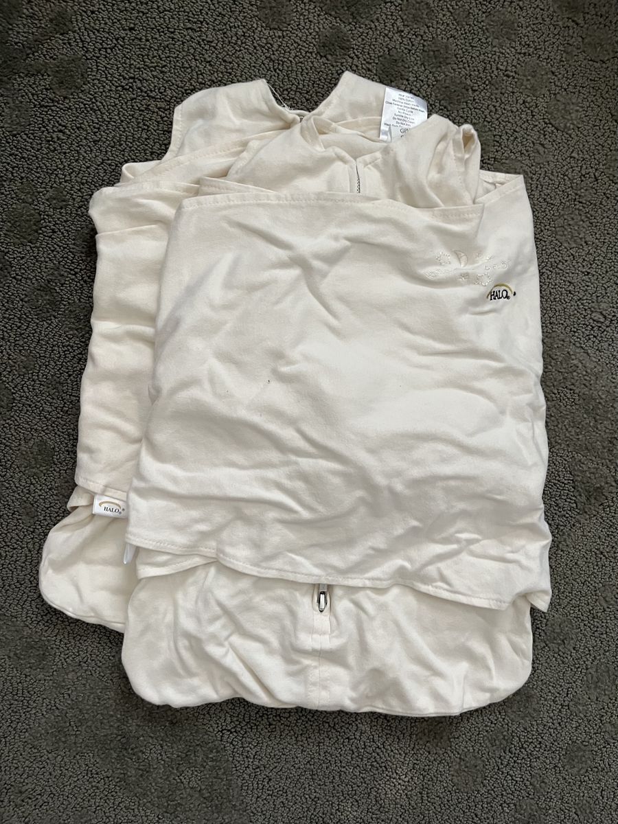 Newborn Halo swaddle