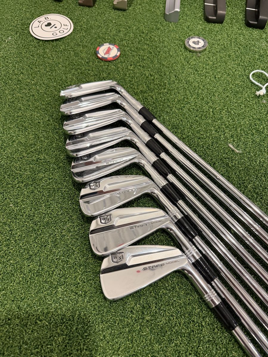 Wilson Staff Blade Iron Set 3-PW Modus Tour 125 Extra Stiff Excellent