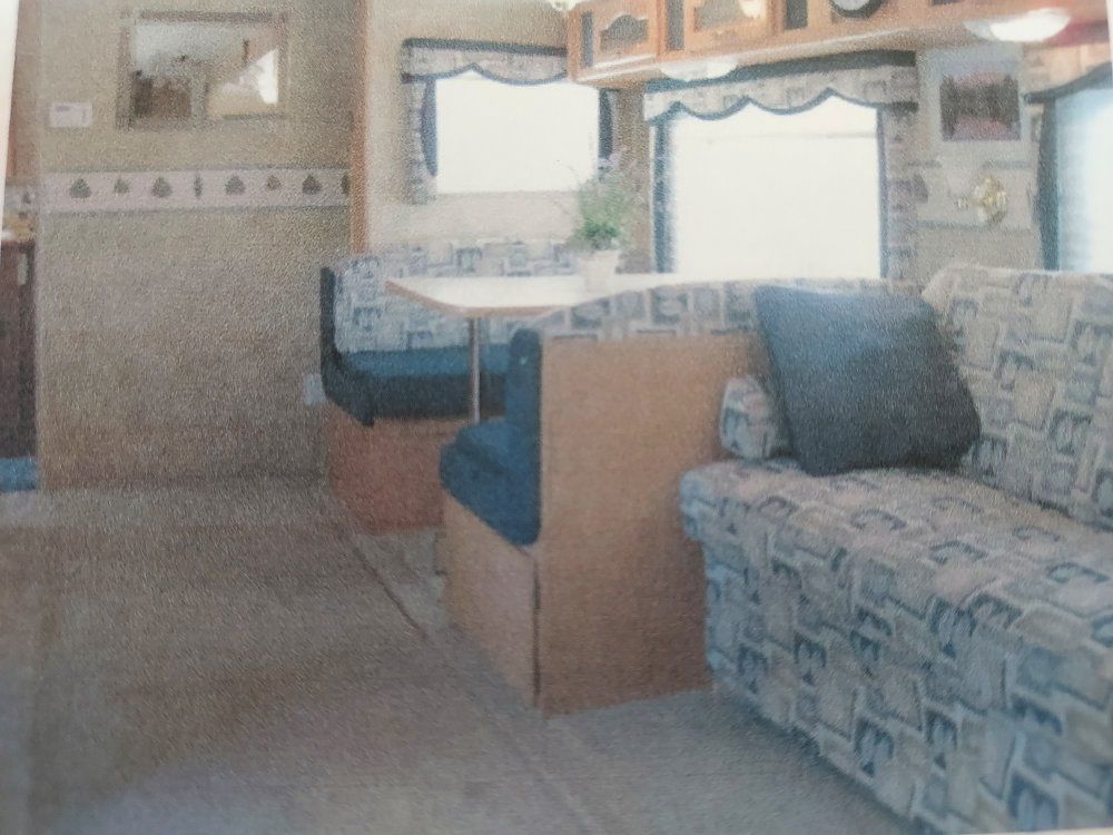Main image 5