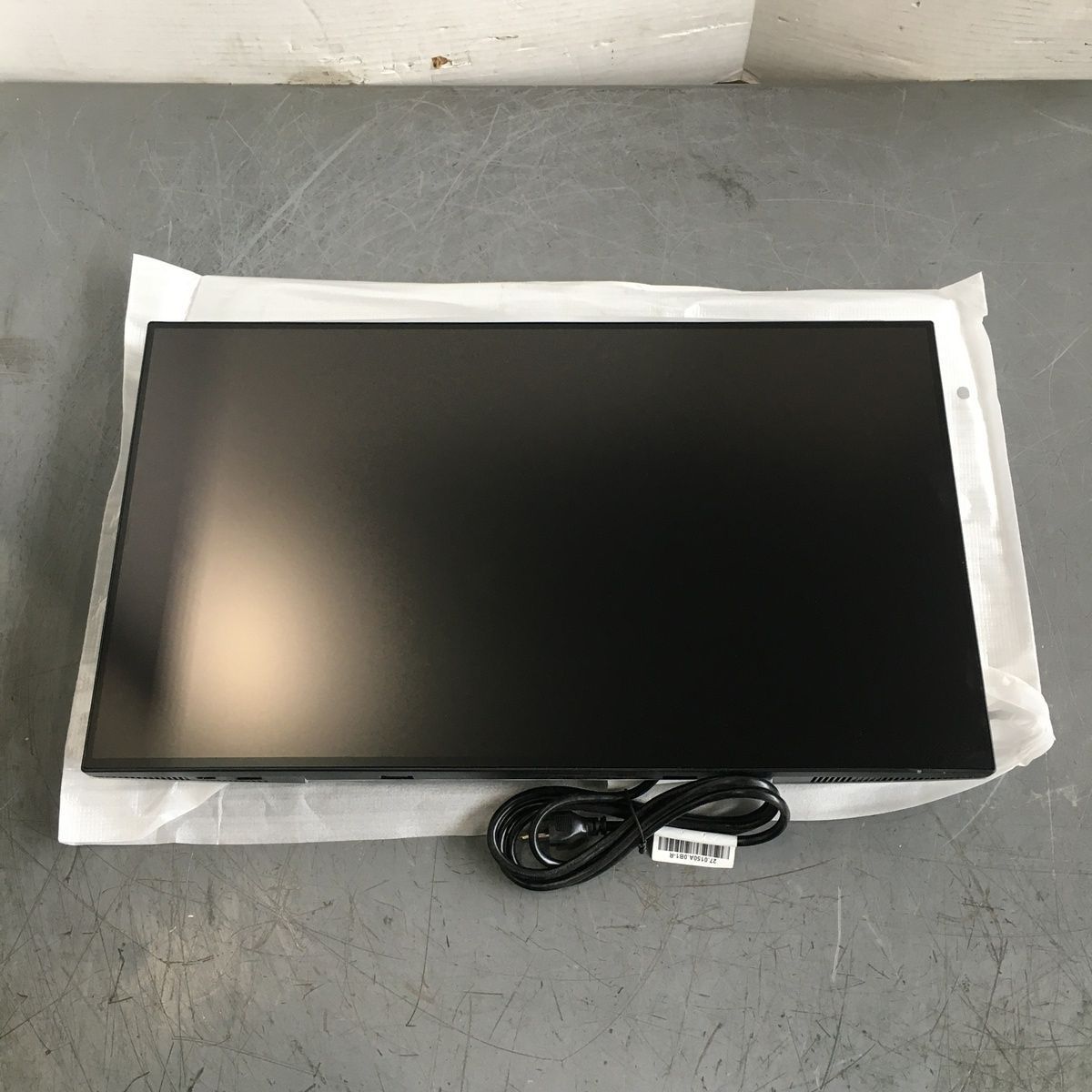 Main image 4