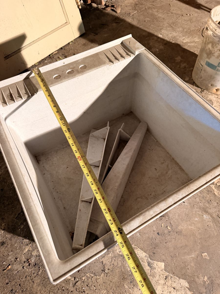Main image 5