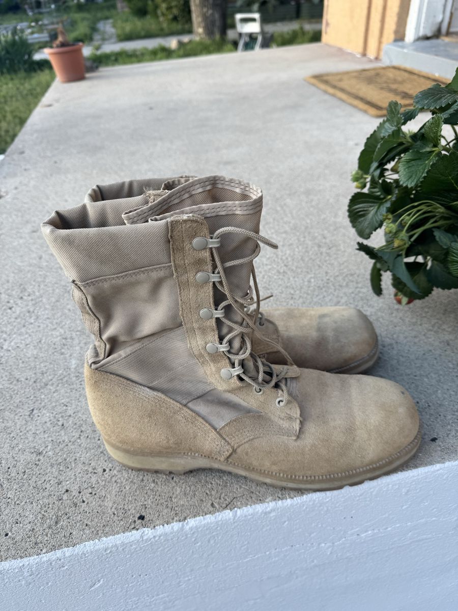 Vibram U.S Military Combat Boots Men's. 11R