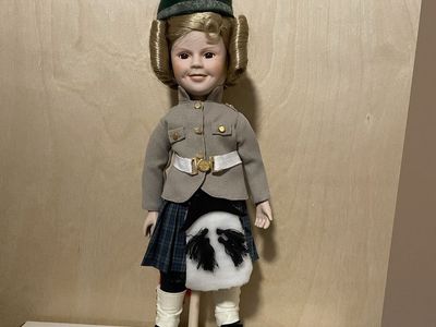 Shirley Temple Doll. Wee Willie Winkle