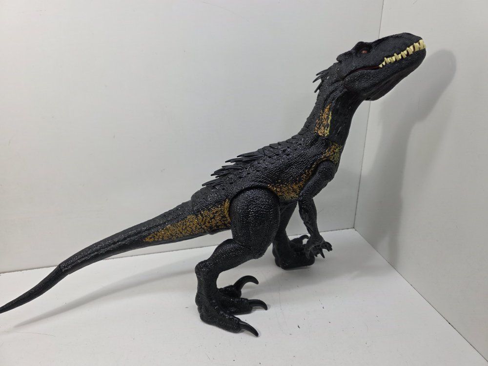 super colossal HUGE!  Indoraptor Dinosaur Action Figure Toy Mattel Black & Gold