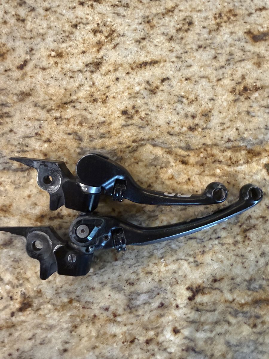 Flo Brake and Clutch Levers from KTM & Husqvarna