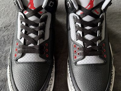 Jordan Retro 3 Black Cement Size 10