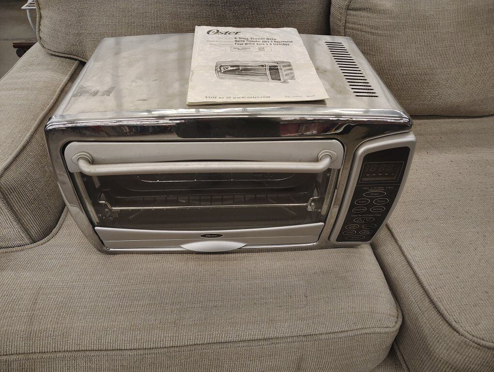 Oster 6-Slice Digital Convection Toaster Oven.