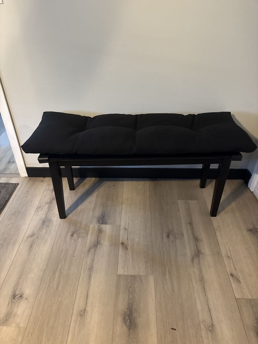 Black Wooden Bench with Black Cushion - Versatile Seating for Entryway or Dining