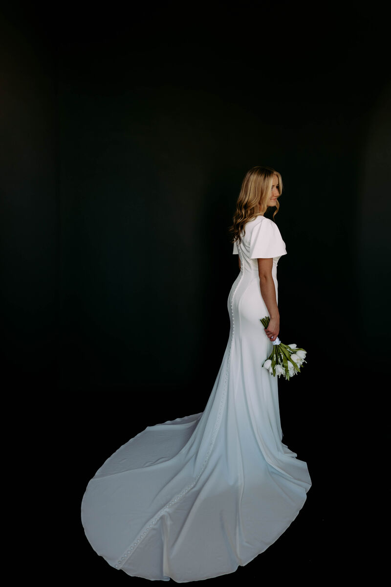 Classic Modest Wedding Dress Size 6-8