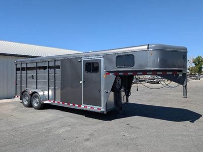2026 Maverick Trailers 4 Horse Gooseneck Trailer Steel Frame AluminumSkin