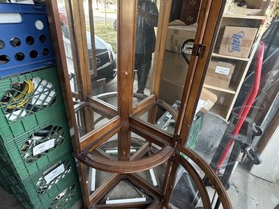 Vintage Pulaski Corner Curio Glass Display Cabinet