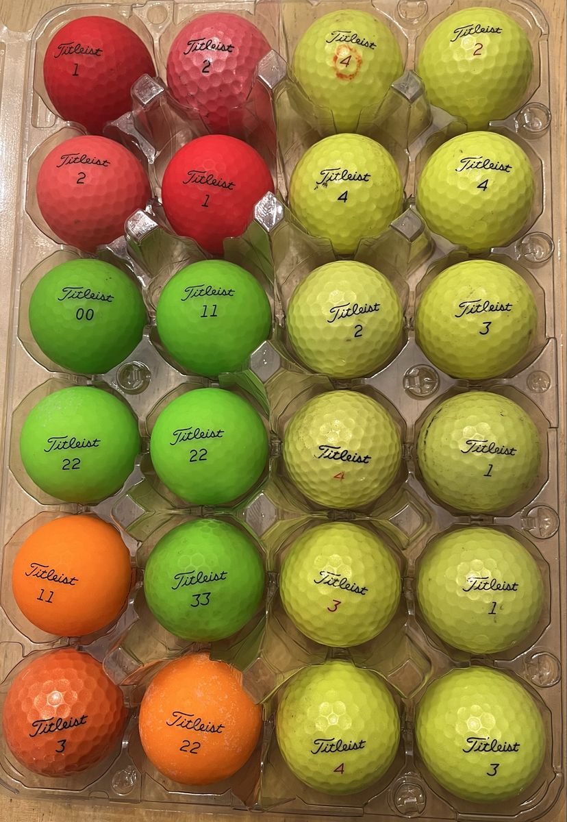 24 Titleist Colored Golf Balls