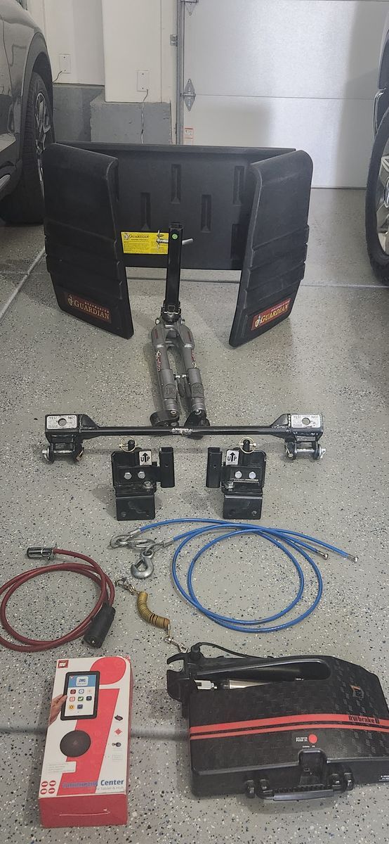 Vehicle Flat Towing Hardware