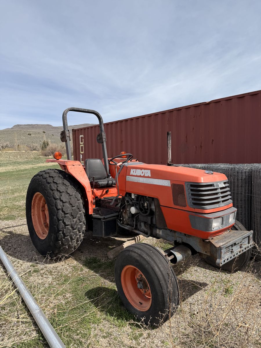 2003 Kubota L3010